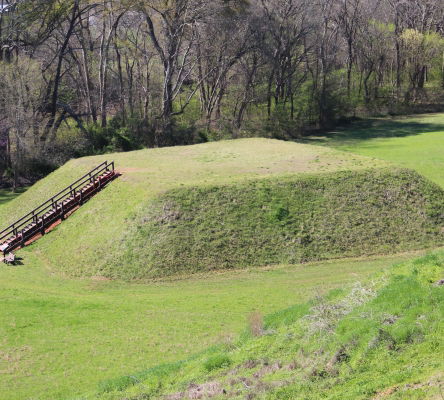 Etowah Indian Mounds