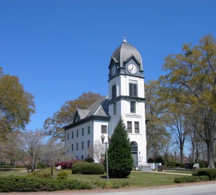 Courthouse Bench