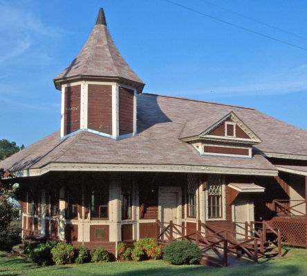 Ideal Railroad Depot