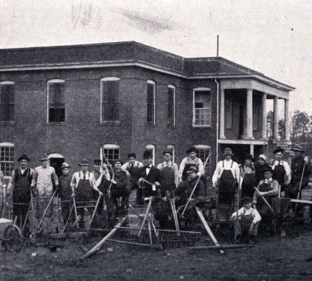 Students at Fourth District School